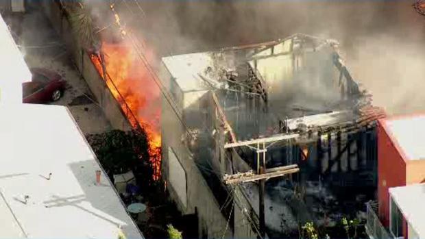Flames Rip Through Several Hollywood Homes, Apartment Building 