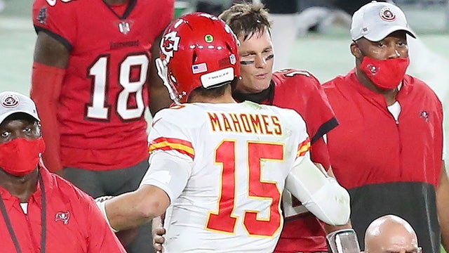 brady-mahomes-3.jpg 