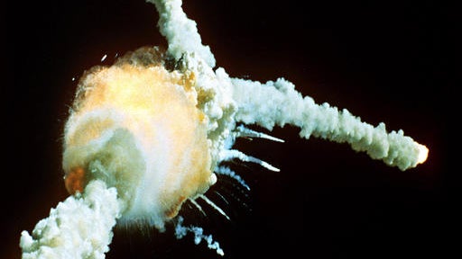 challenger-blows-up2-16.jpg 