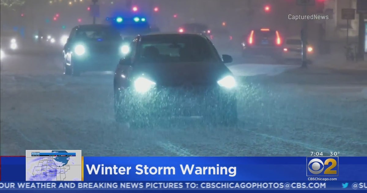 Heavy Snow Creating Difficult Travel Conditions In Chicago Area - CBS ...