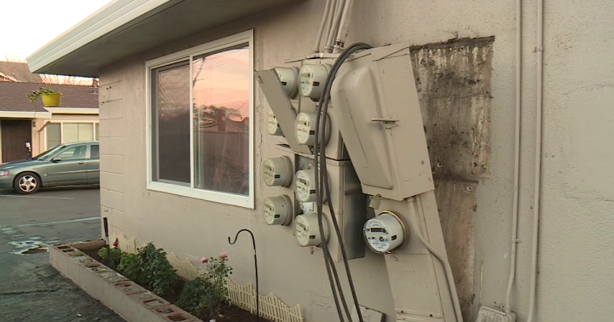Sacramento Apartment Still Without Power Six Days After Storm - CBS ...