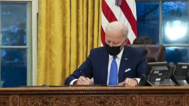 cbsn-fusion-biden-signs-orders-to-undo-trump-administrations-immigration-policies-thumbnail-638694-640x360.jpg 