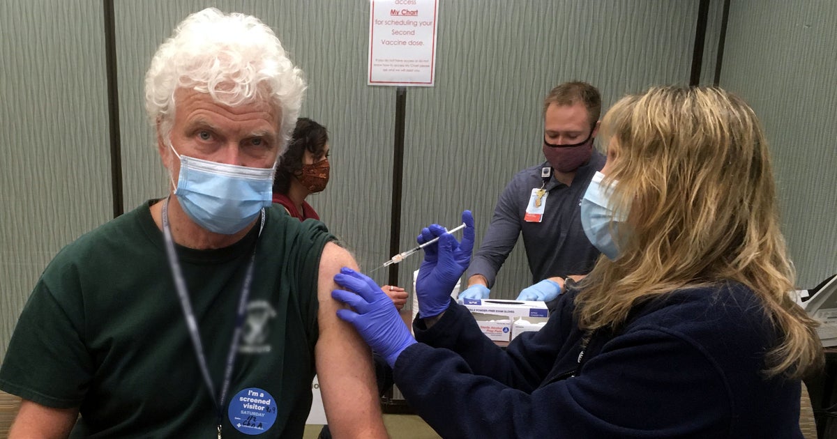 Avoid Taking Pain Relievers Before COVID Vaccine In Order To Get Most