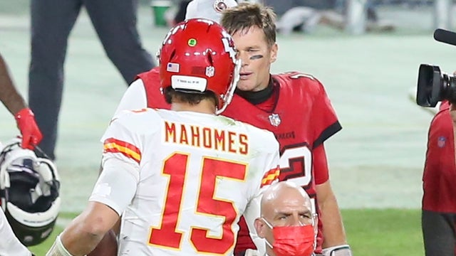 patrick-mahomes-tom-brady-1-2.jpg 