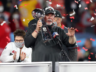 Always blunt Bruce Arians: Buccaneers' camp won't have music, but will have  cursing