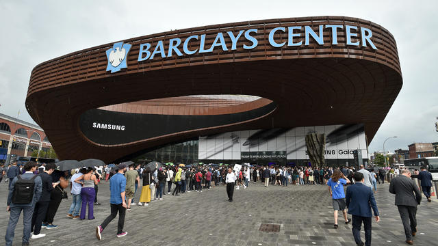 NY sports stadiums, arenas to open at 10 percent capacity