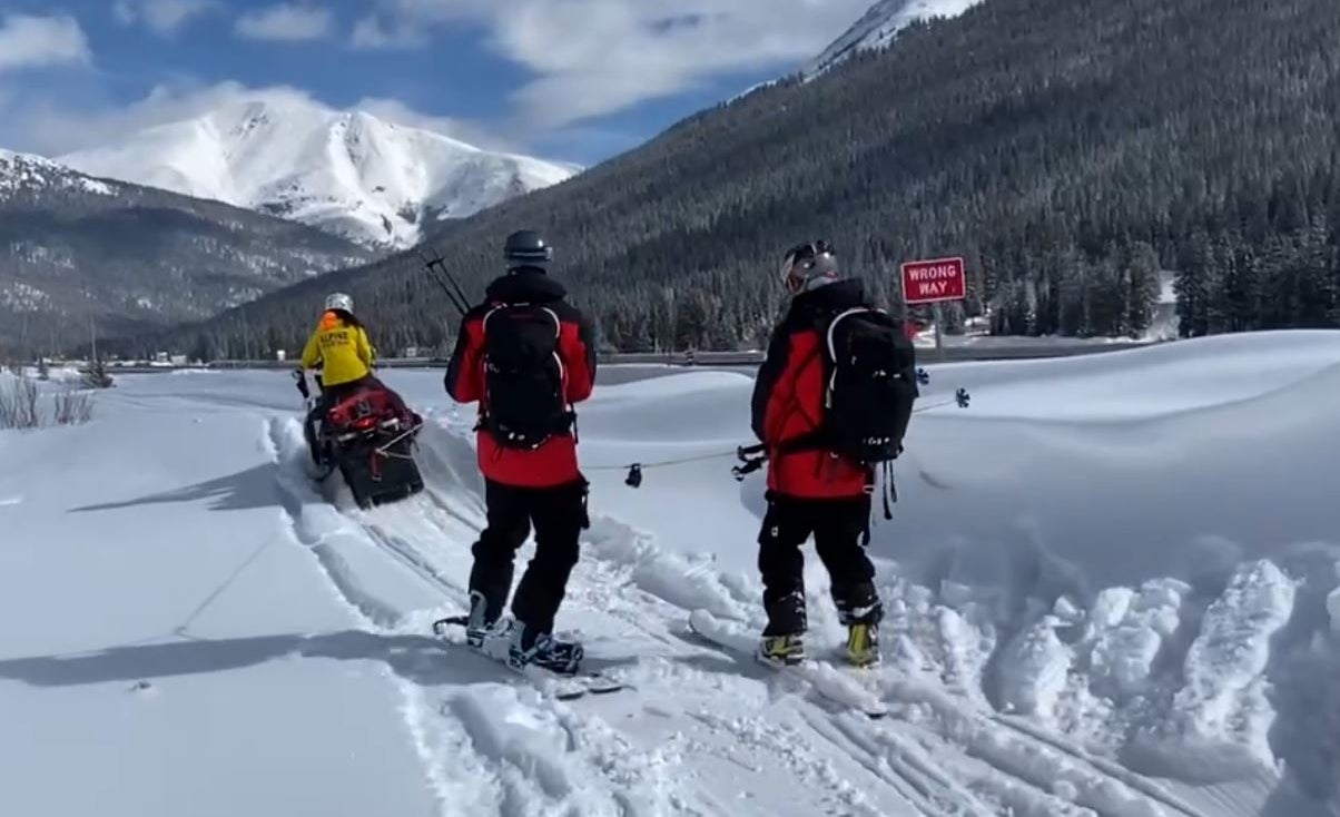 Backcountry Snowboarder Caught & Killed In Avalanche Near Loveland Pass ...