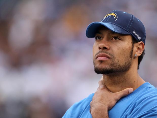 Wide receiver Vincent Jackson of the San Diego Chargers watches from the sidelines during a game against the Washington Redskins on January 3, 2010, at Qualcomm Stadium in San Diego, California. 