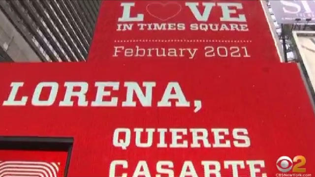 Valentines-Day-in-Times-Square.jpg 