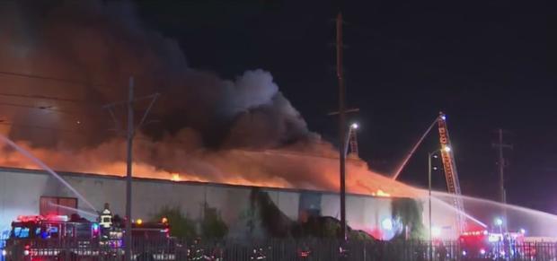 Large Commercial Blaze Erupts In South LA 