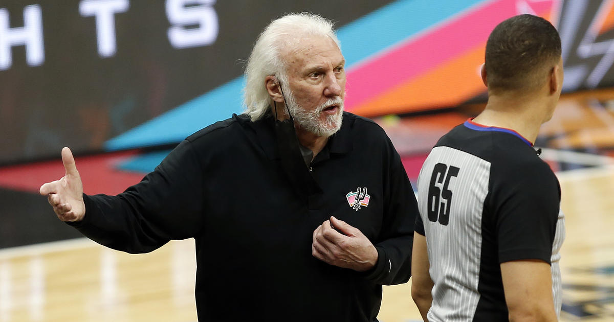 Gregg Popovich rips Texas governor for lifting mask mandate: 'ignorant
