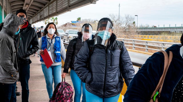 US-MEXICO-POLITICS-MIGRATION 