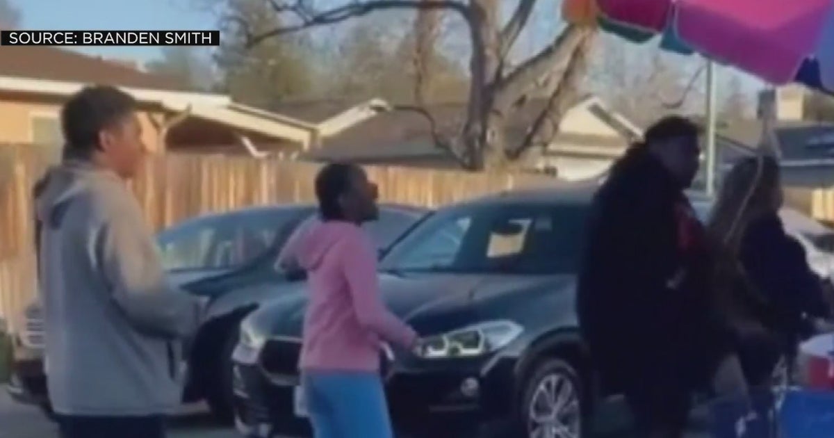 Man Apologizes After Video Shows Street Vendor Attacked CBS Sacramento