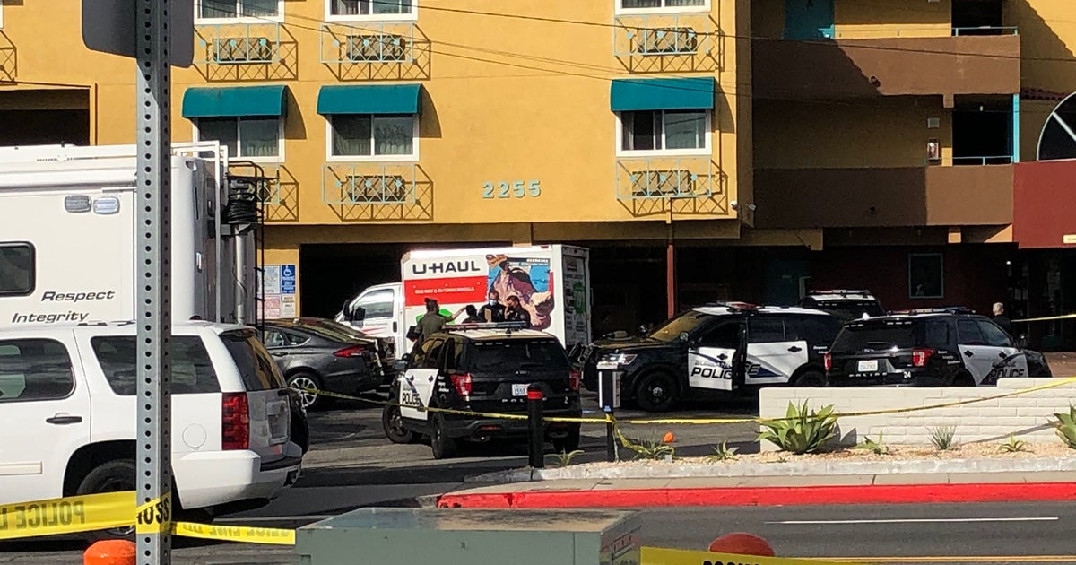 Man Shot And Killed By Burbank Police Checking On Child Wandering In ...