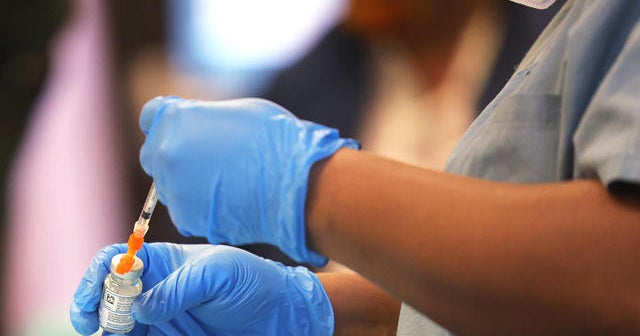 Infectious diseases expert warns about new COVID-19 variants - CBS News