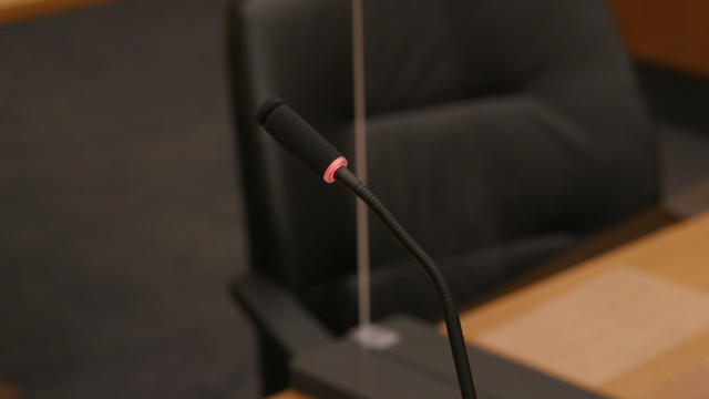 Podium-Microphone.jpg 