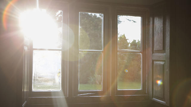 sunlight-window.jpg 