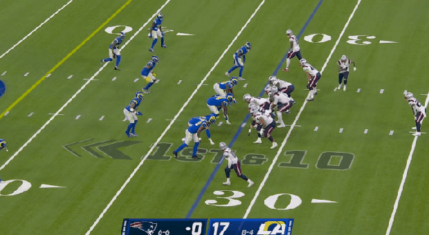 Cam Newton completion to Jakobi Meyers 