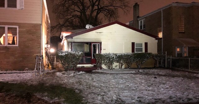 2 Displaced In Evanston House Fire CBS Chicago