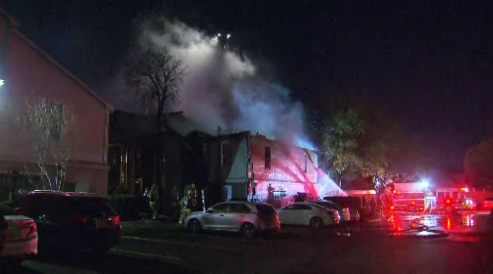 2Alarm Fire At Dallas Apartment Complex Drives Residents Out Into the