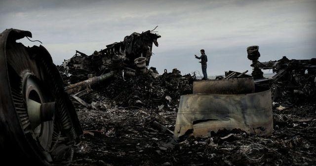 Malaysia Airlines Flight 17 investigators denied access to crash site ...