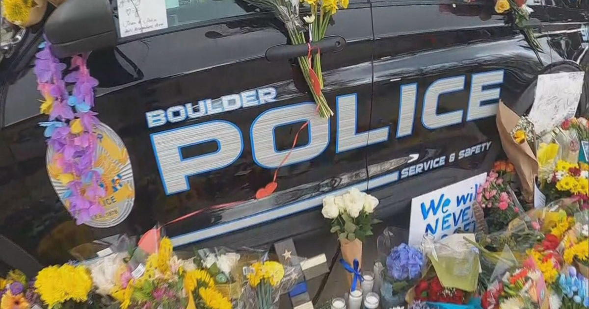 Memorial For Fallen Officer Eric Talley Grows Greatly Day After King ...