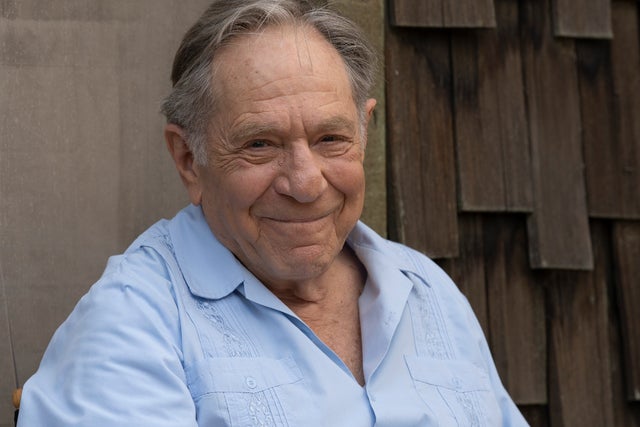 Actor George Of The Goldbergs 60 Photos - Moonagedaydream.film