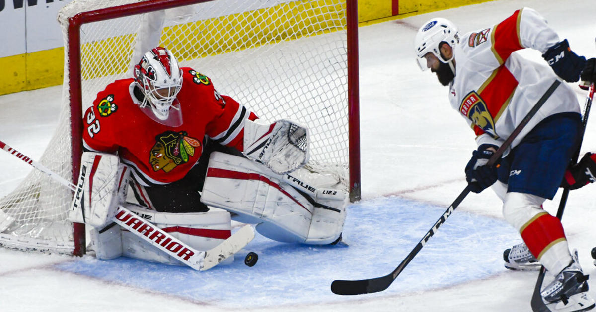 Lankinen Makes 33 Saves As Blackhawks Beat Panthers 3-2 - CBS Miami