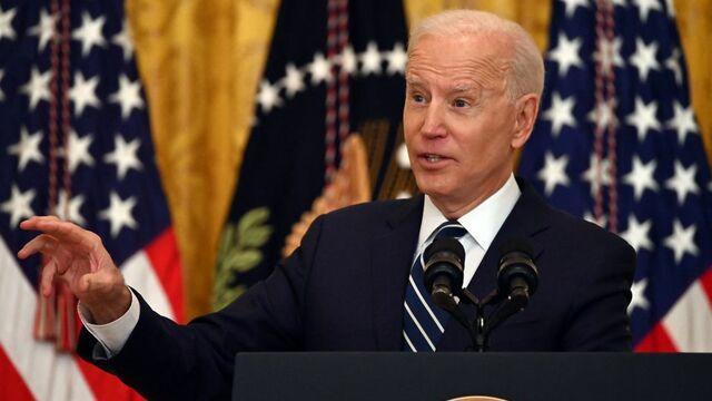 cbsn-fusion-biden-pressed-on-border-crisis-voting-rights-during-first-formal-news-conference-thumbnail-678038-640x360.jpg 