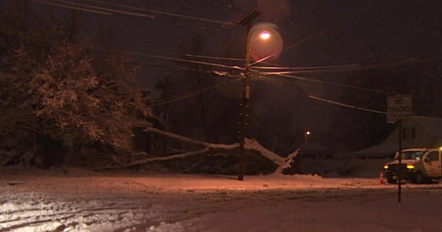 Nor'easter cuts off power to hundreds of thousands in New England - CBS ...