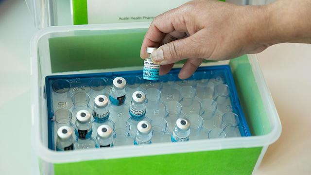 vaccine-6.jpg 