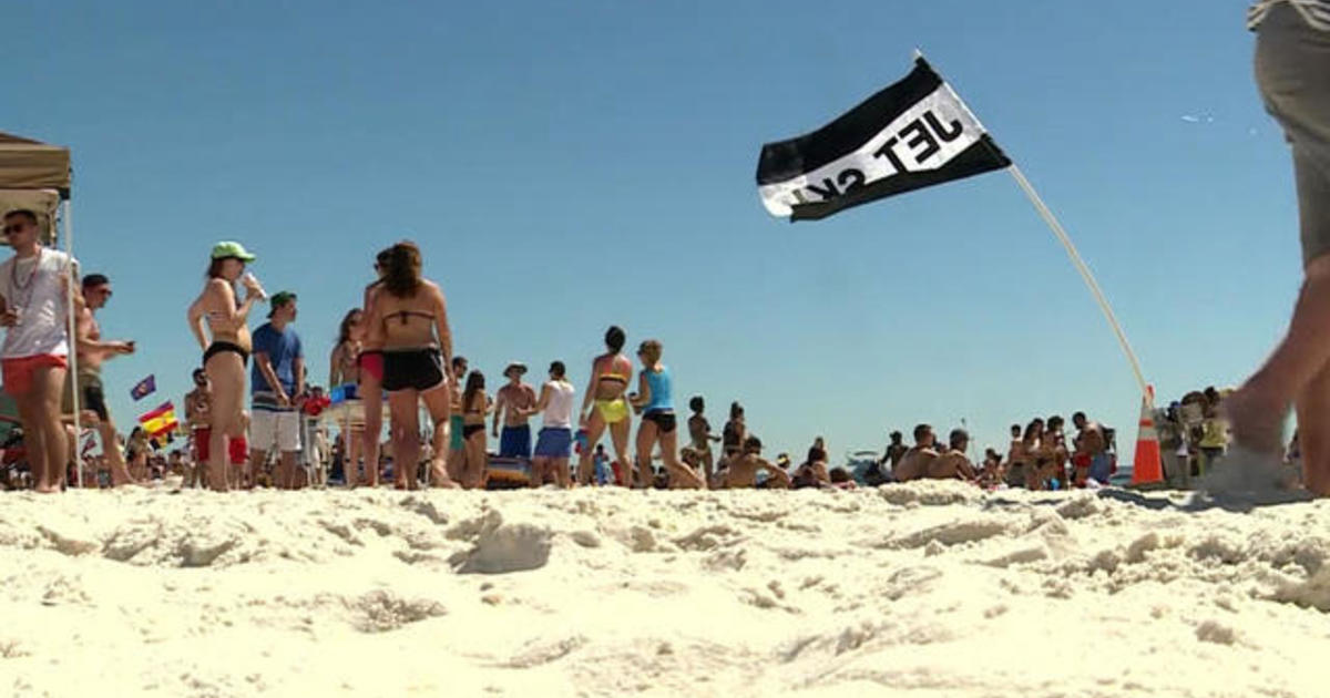catches spring break rape on Florida beach; no one helps - CBS News