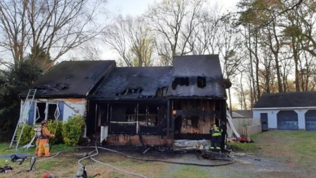 Salisbury-house-fire.jpg 