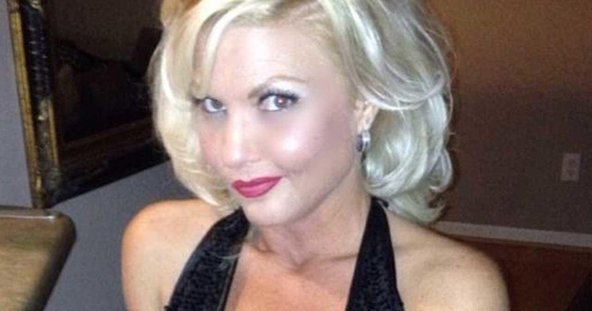 Did Kat West, a Marilyn Monroe look-alike who made money posting adult