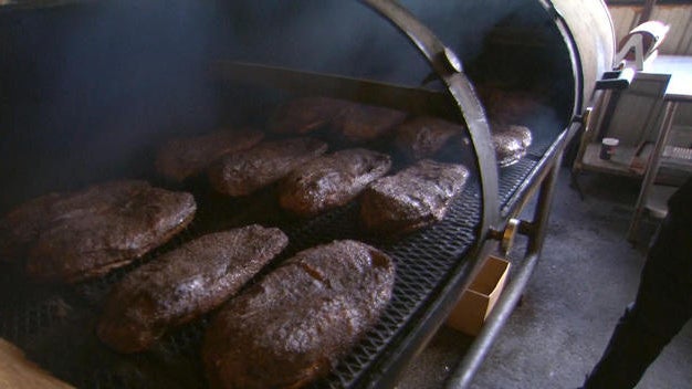 ctm-0810-bbqlawsuit-431665-640x360.jpg 