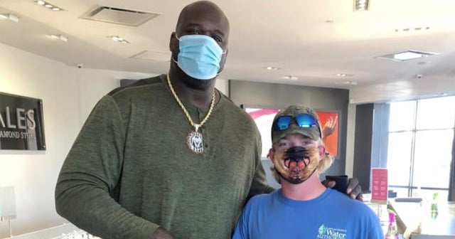 Shaq buys engagement ring for stranger while shopping