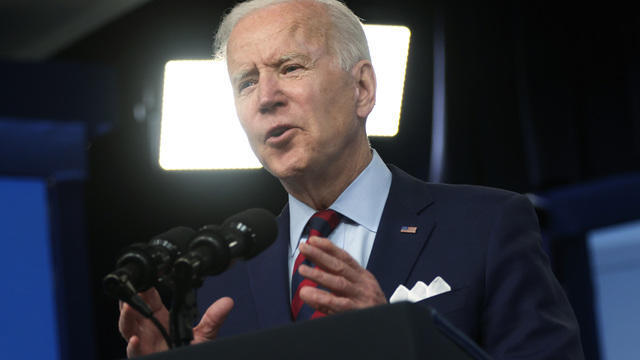 cbsn-fusion-biden-set-to-unveil-executive-actions-on-gun-violence-thumbnail-687941-640x360.jpg 