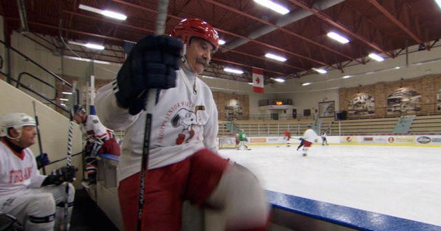 Playing hockey at age 94 CBS News