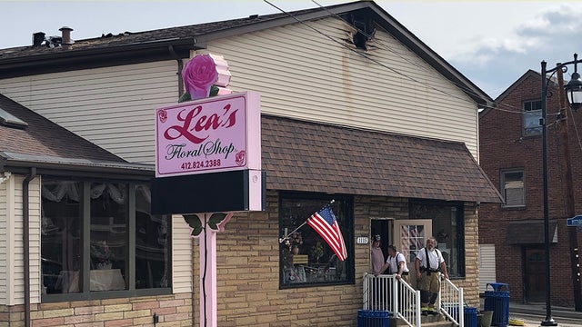 leas-floral-shop-fire.jpg 