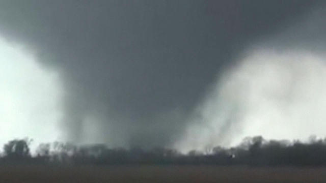 cbsn-tornado-1224-478382-640x360.jpg 