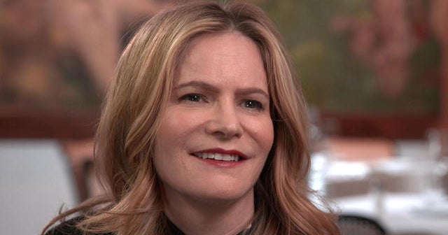 Jennifer Jason Leigh on her unique 6th birthday present - CBS News