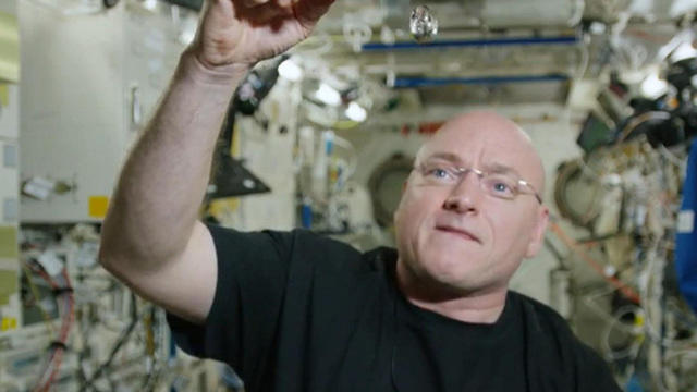 0222-cbsn-mqh-scottkelly-493627-640x360.jpg 