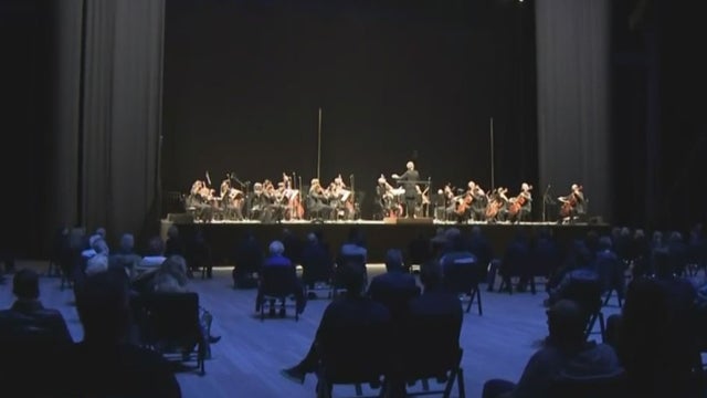 new-york-philharmonic.jpg 