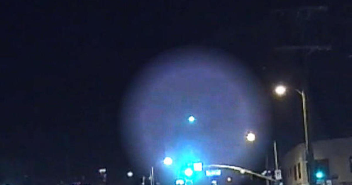 Mysterious green fireball seen over California CBS News