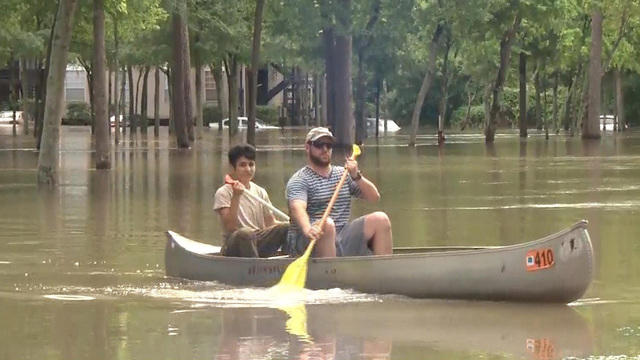 0421-ctm-txflooding-509100-640x360.jpg 