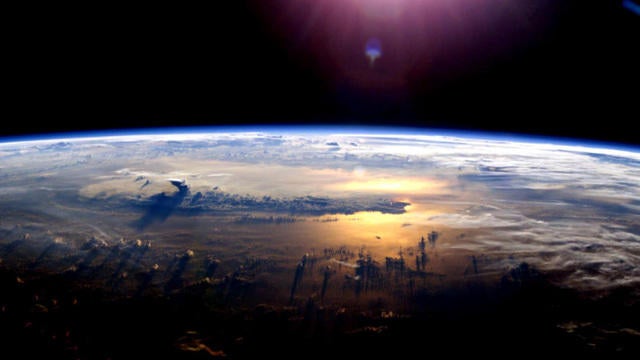 0502-cbsn-jxj-planetswithlifewater-1057905-640x360.jpg 