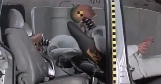 Lawmakers demand action on car seatback collapses CBS News