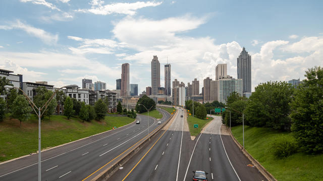 Partisan Mask Battle Is On in Georgia as Kemp Sues Atlanta Mayor 