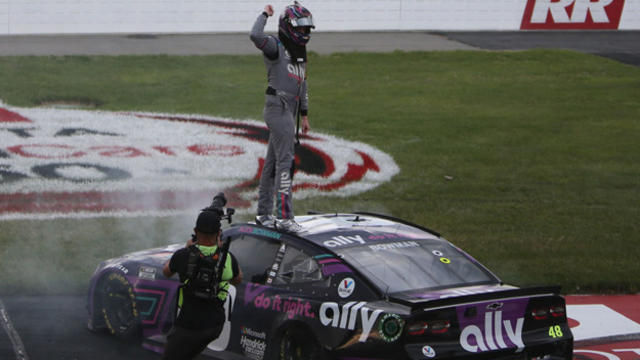 NASCAR2_625x352-copy.jpg 