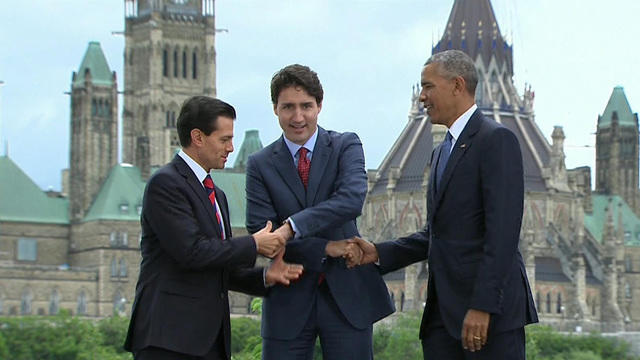 cbsn-0629-obamaawkwardhandshake-1086511-640x360.jpg 